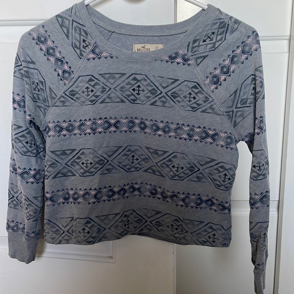 Women Juniors Hollister long sleeve